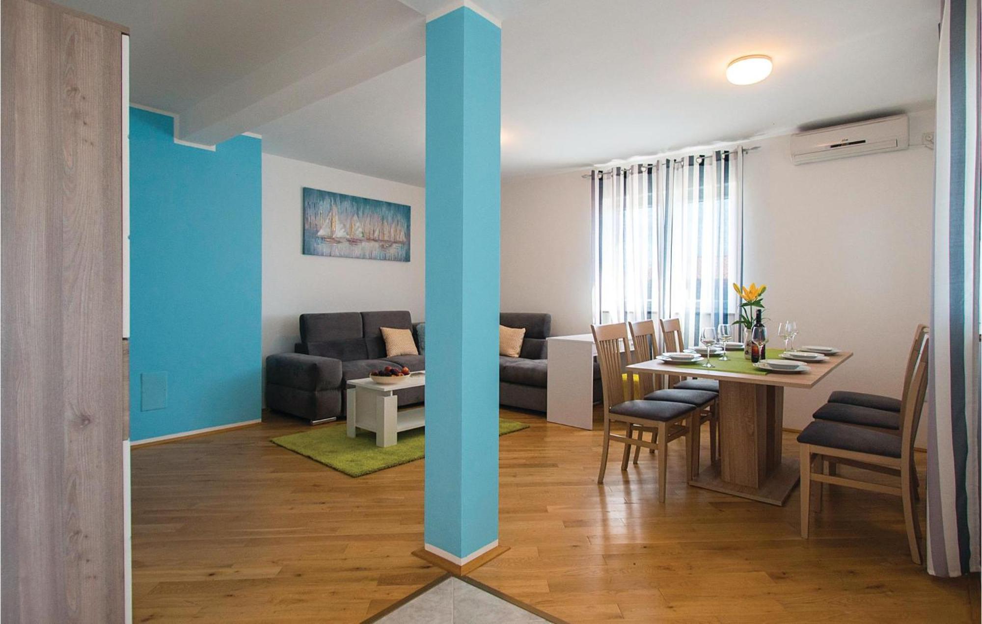 Amazing Apartment In Labin With House Sea View Esterno foto