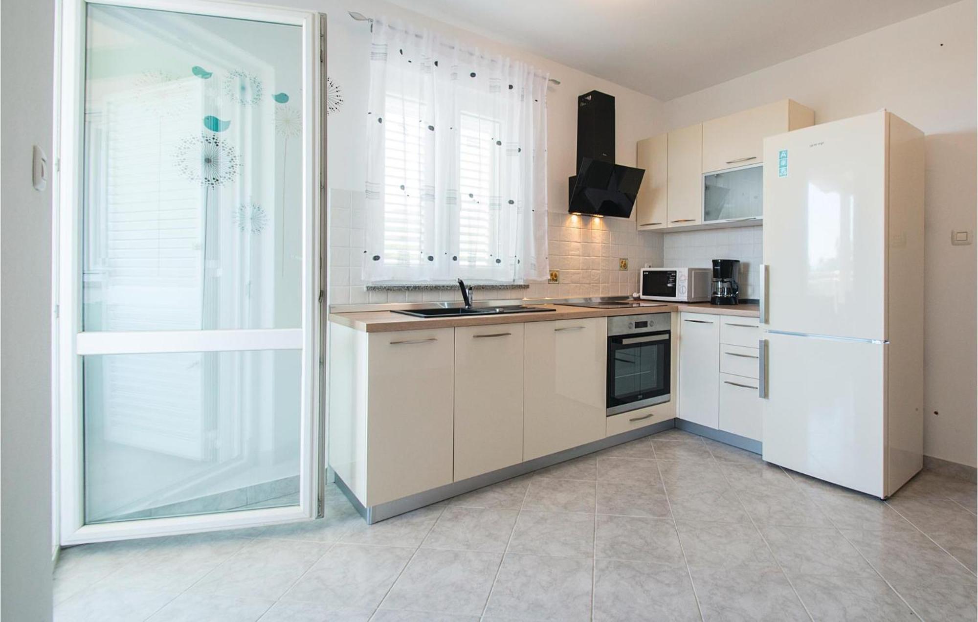 Amazing Apartment In Labin With House Sea View Esterno foto